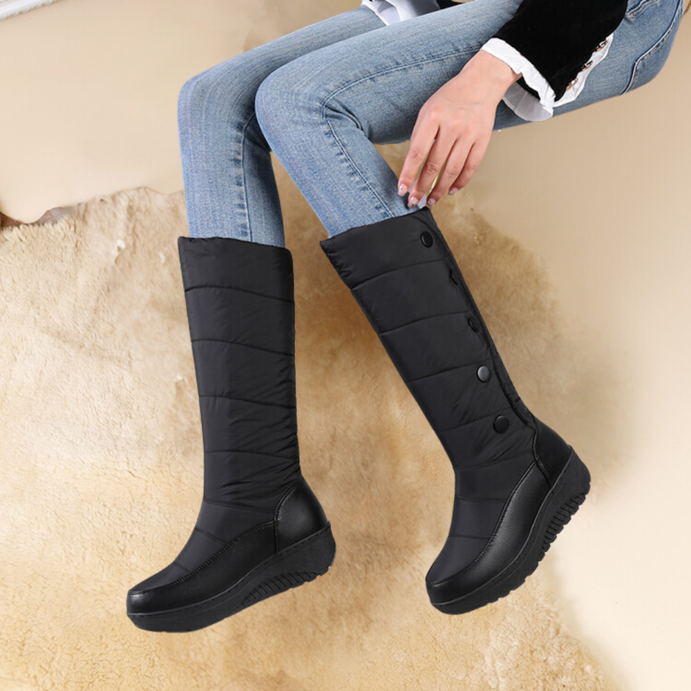 Maja - Fashionable Platform Boots for Women